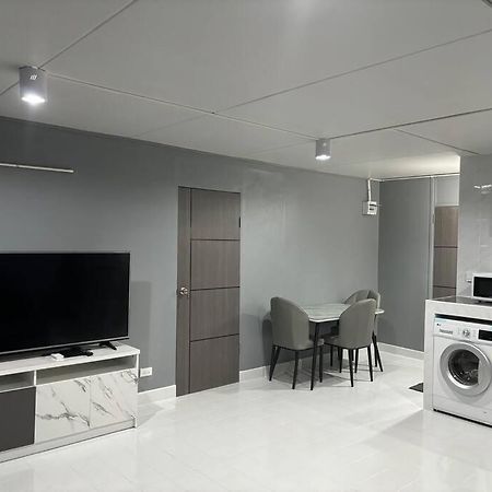 Impact Donmuang Popular Condo C5 Bangkok Exterior foto