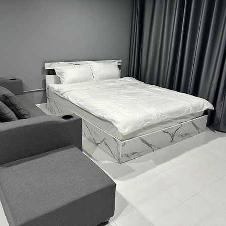 Impact Donmuang Popular Condo C5 Bangkok Zimmer foto