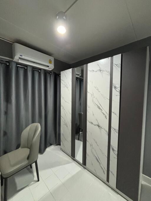 Impact Donmuang Popular Condo C5 Bangkok Exterior foto